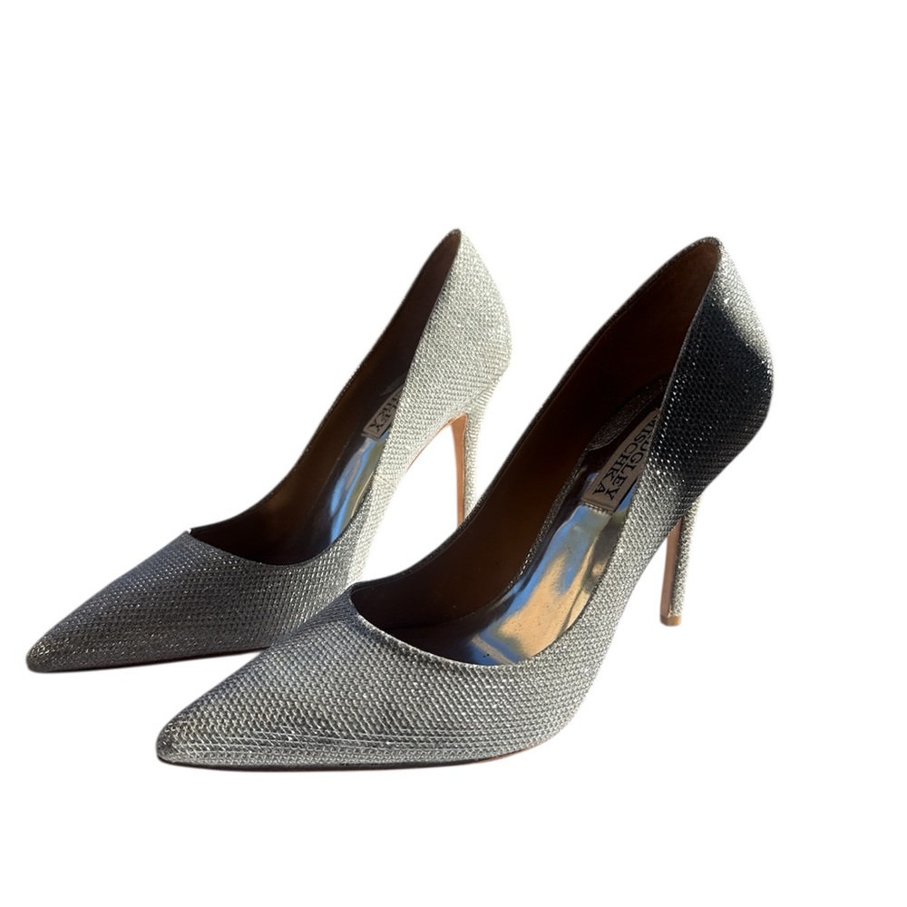 Badgley Mischka 6 Wesley 3.75” Sparkly Pumps